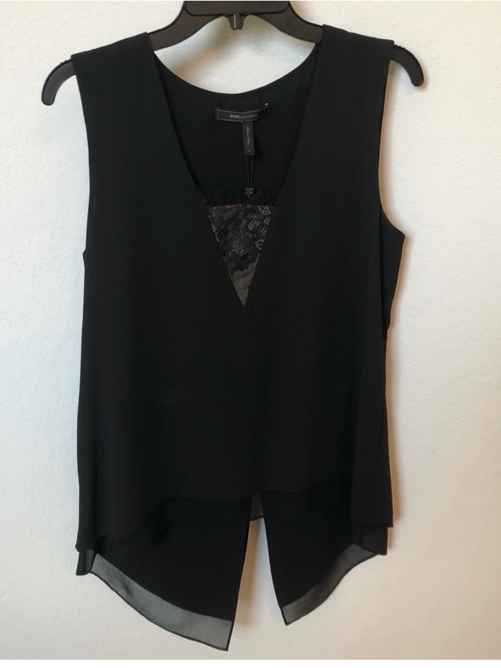 BCBGMaxAzria Black V-Neck Sleeveless Lace Inset Camisole